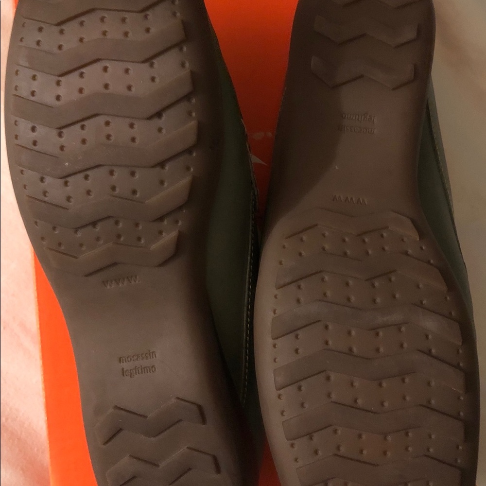 Leather Slides - Picture 3 of 4